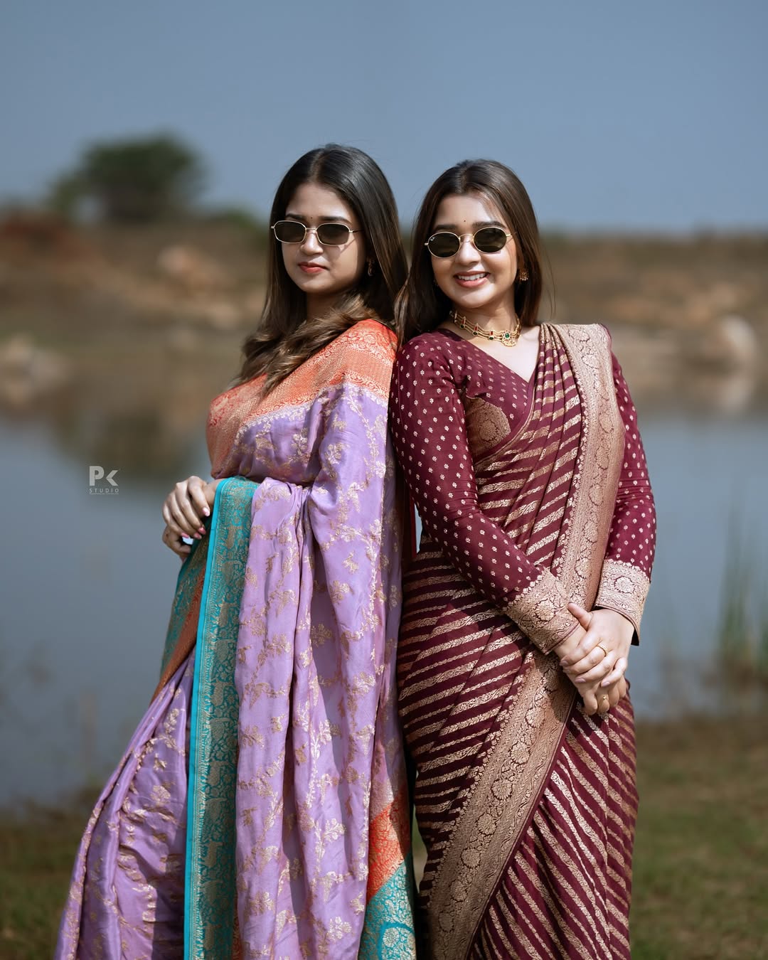 Entrancing Maroon Soft Silk Saree With Surpassing Blouse Piece