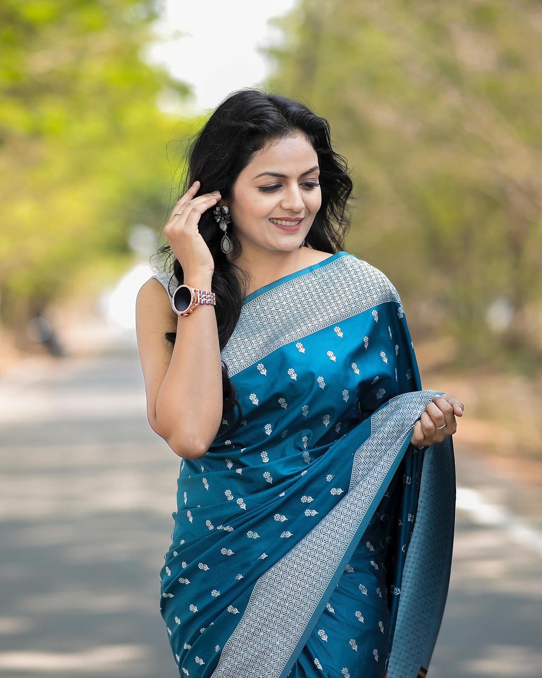 Women's Emerald Blue Printed Saree with Silver Border