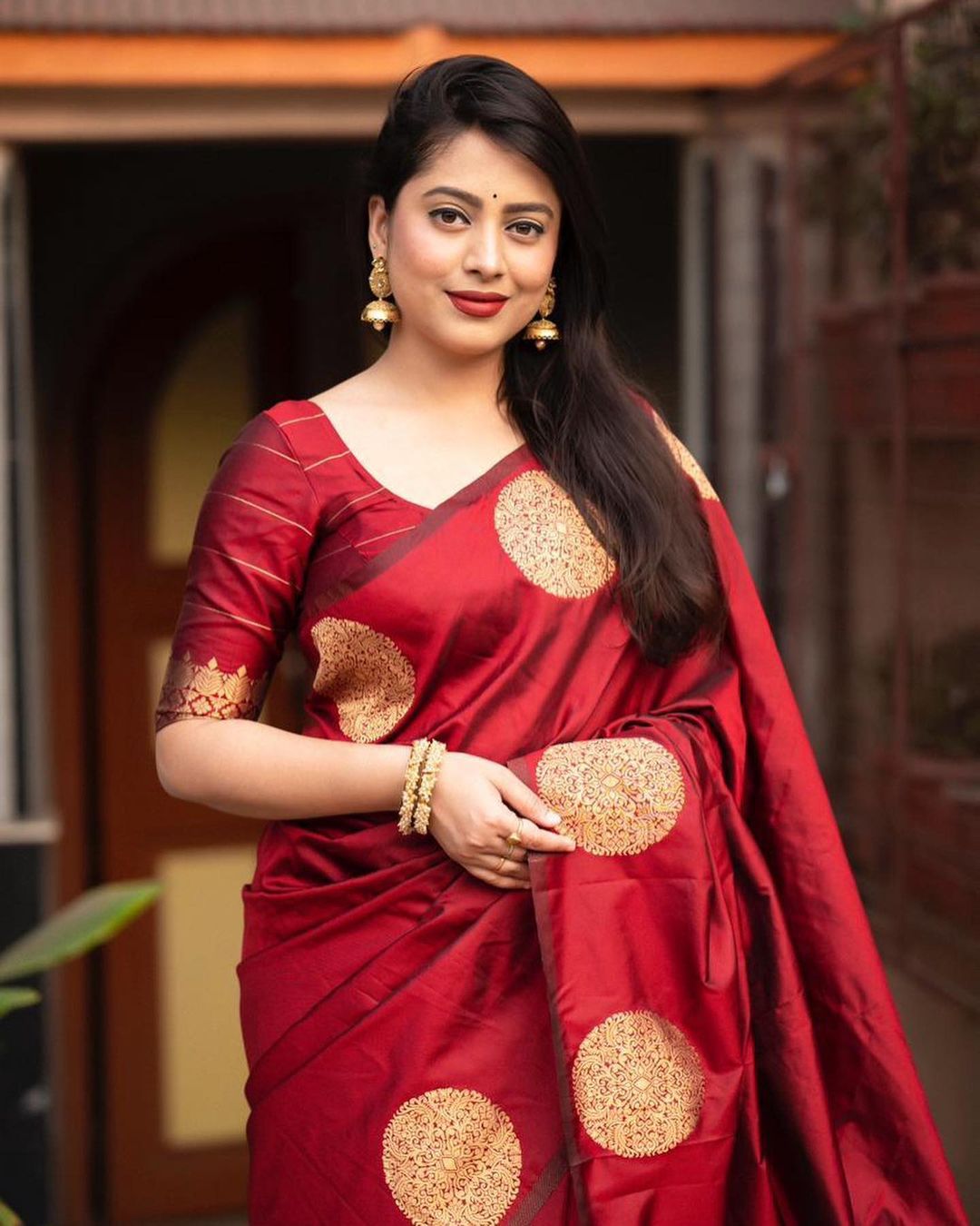 Elegant Red Silk Saree with Gold Polka Motifs & Rich Designer Pallu