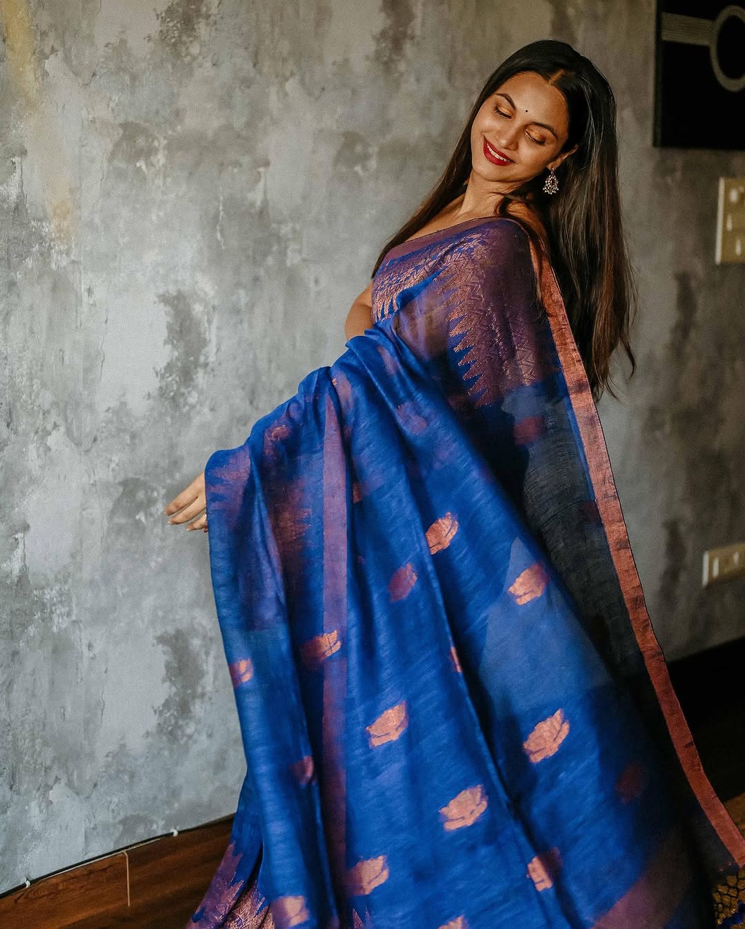 Women's Royal Blue Silk Saree with Copper Zari Border
