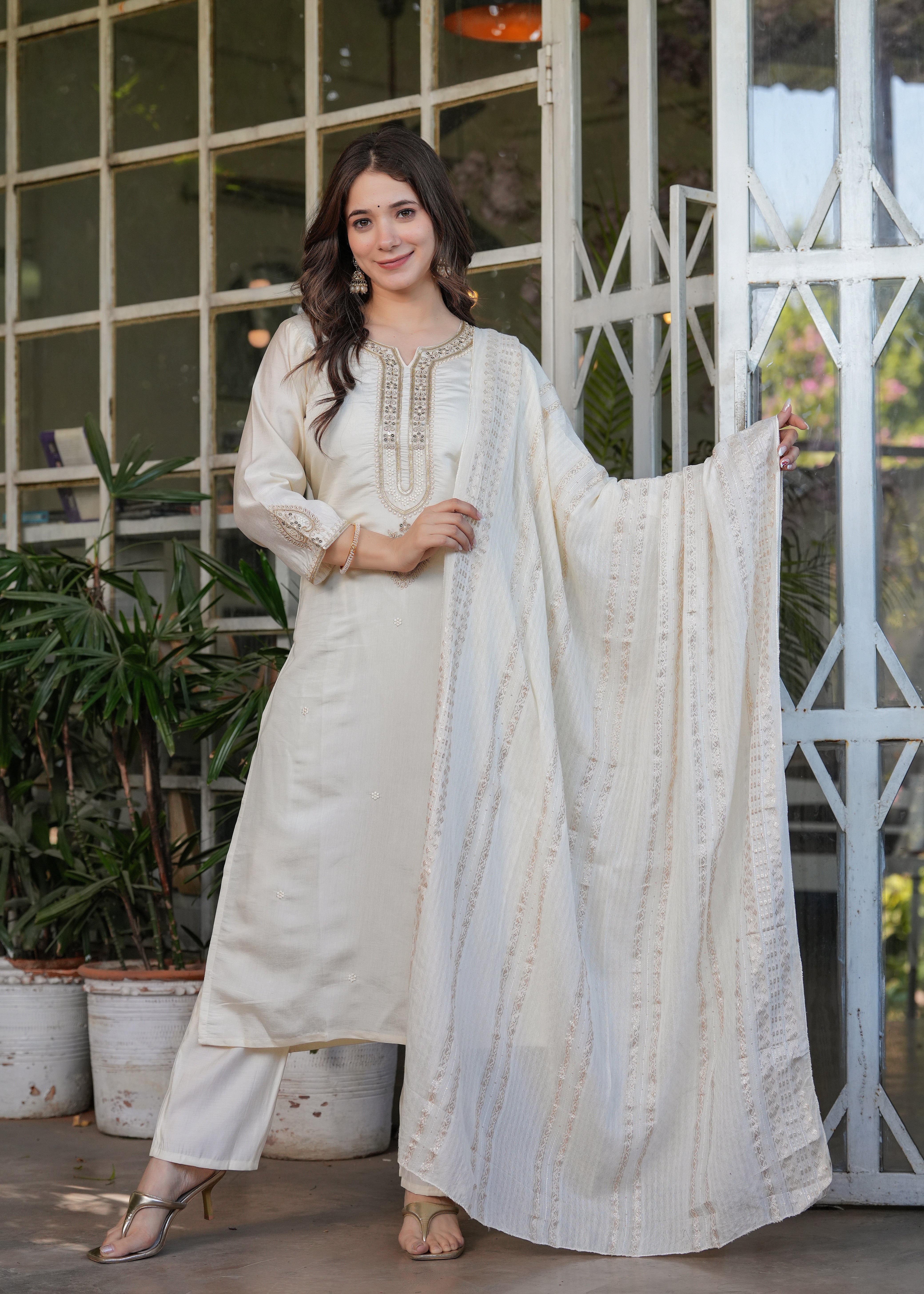 Elegant Off-White Embroidered Kurta Pant Set with Designer Dupatta for Women
