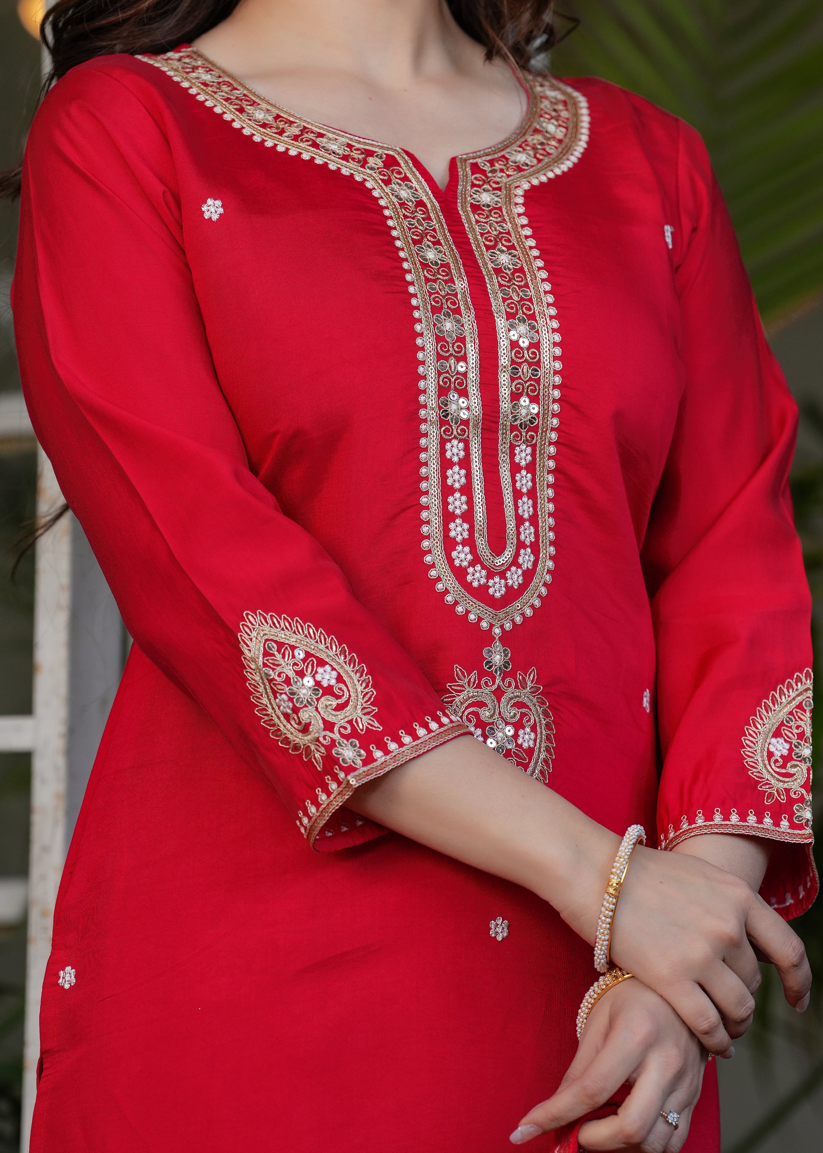 Elegant Red Embroidered Kurta Pant Set with Designer Dupatta for Women