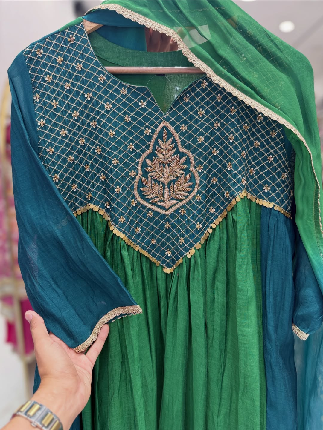 Emerald Green Designer Anarkali Kurta Pant Set with Dual-Tone Dupatta
