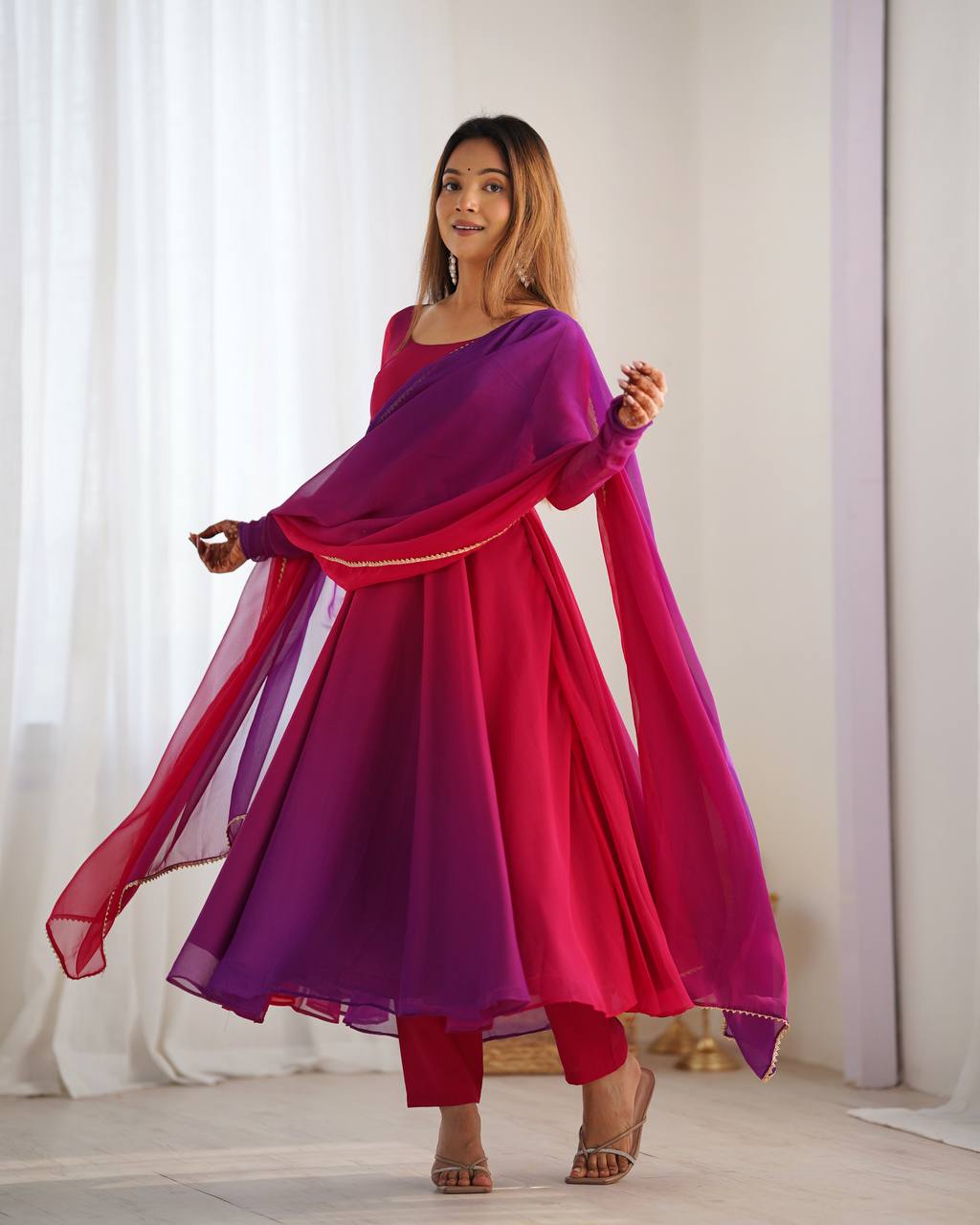 Rangbaaz Anarkali Set